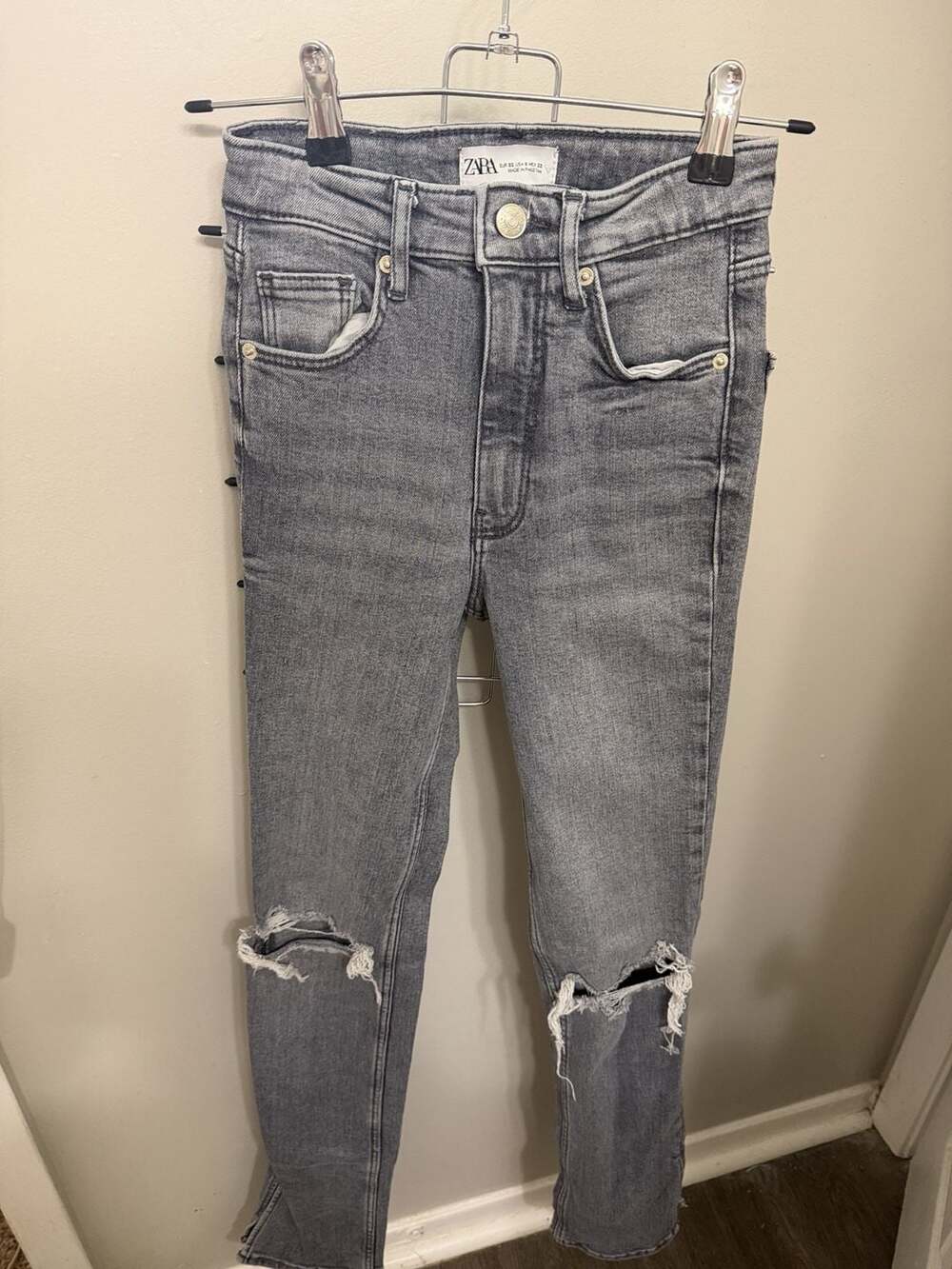Zara Distressed Slim Jeans Size USA 0 Gray Cotton Blend